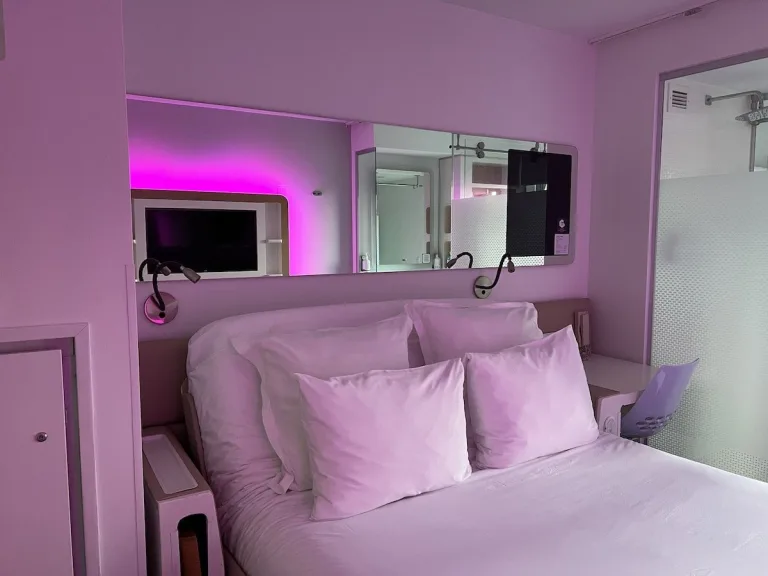 Best Budget Cheap New York Hotels YOTEL 7