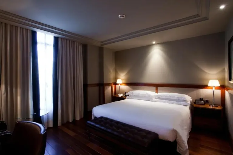 Hotel-1898-double-room