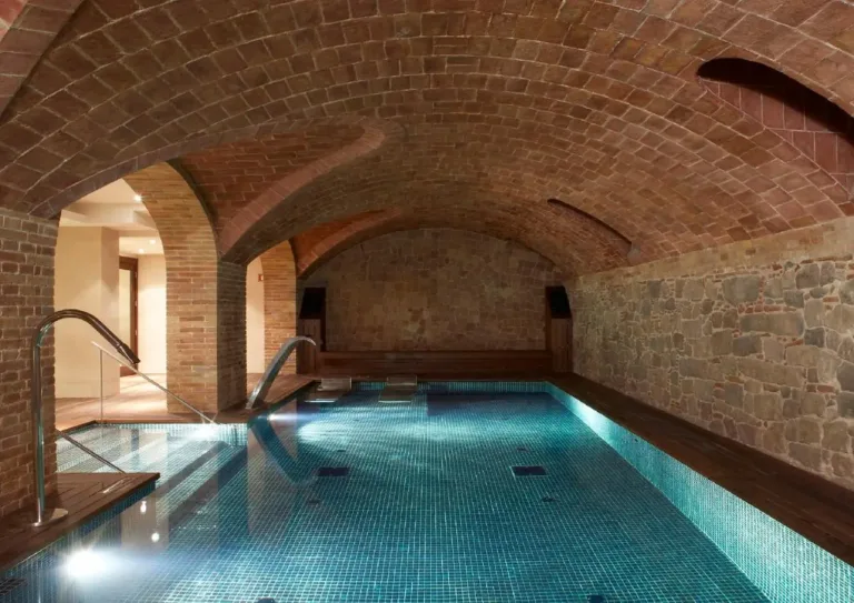 Hotel-1898-pool
