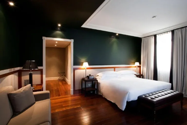 Hotel-1898-privilage-double-room