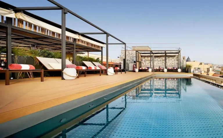 Kimpton-Vividora-Hotel-an-IHG-Hotel