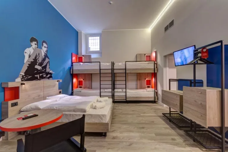 Meininger-Roma-Termini-dorm room