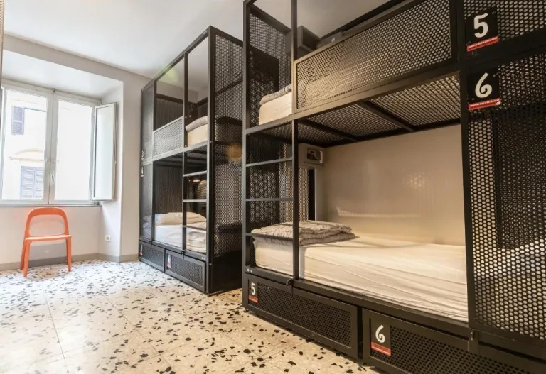 YellowSquare-Rome-dorm