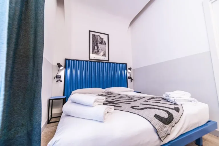 YellowSquare Rome double room