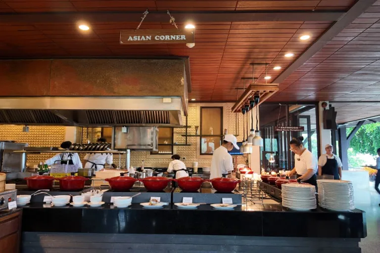 Pimalai resort and spa koh samui thailand show kitchen