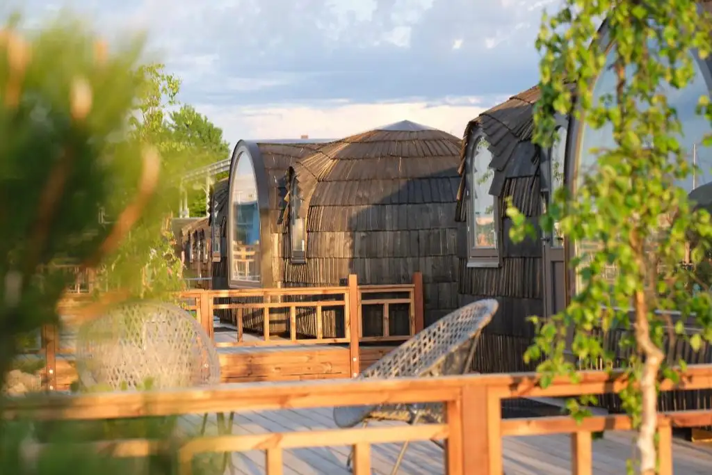 Exterior of cabins at Iglupark Tallinn