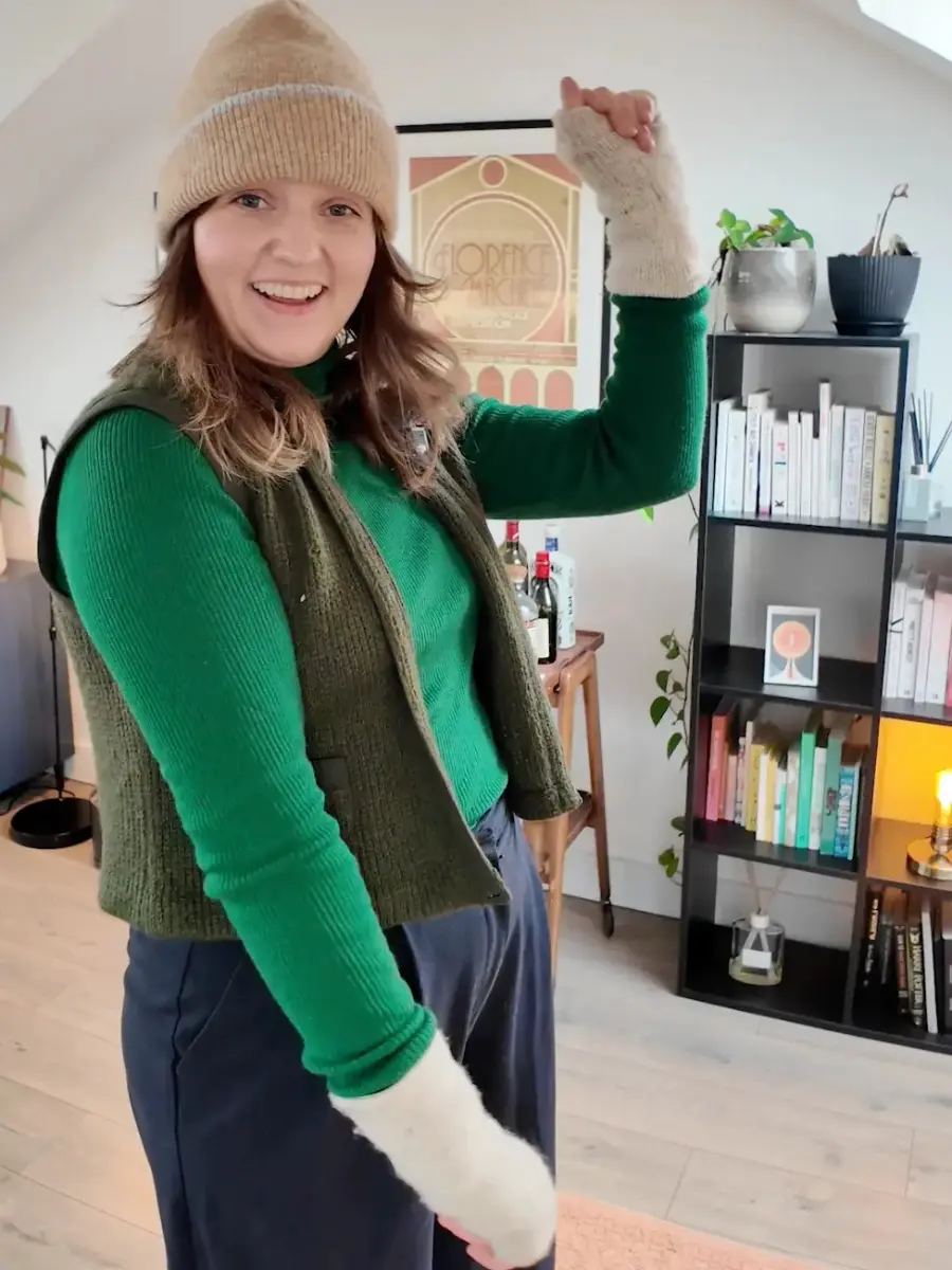 chelsea wearing winter layers and gloves