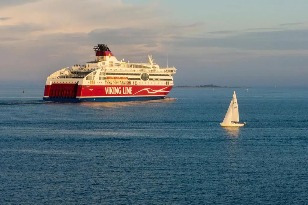 Viking ferry, Helsinki