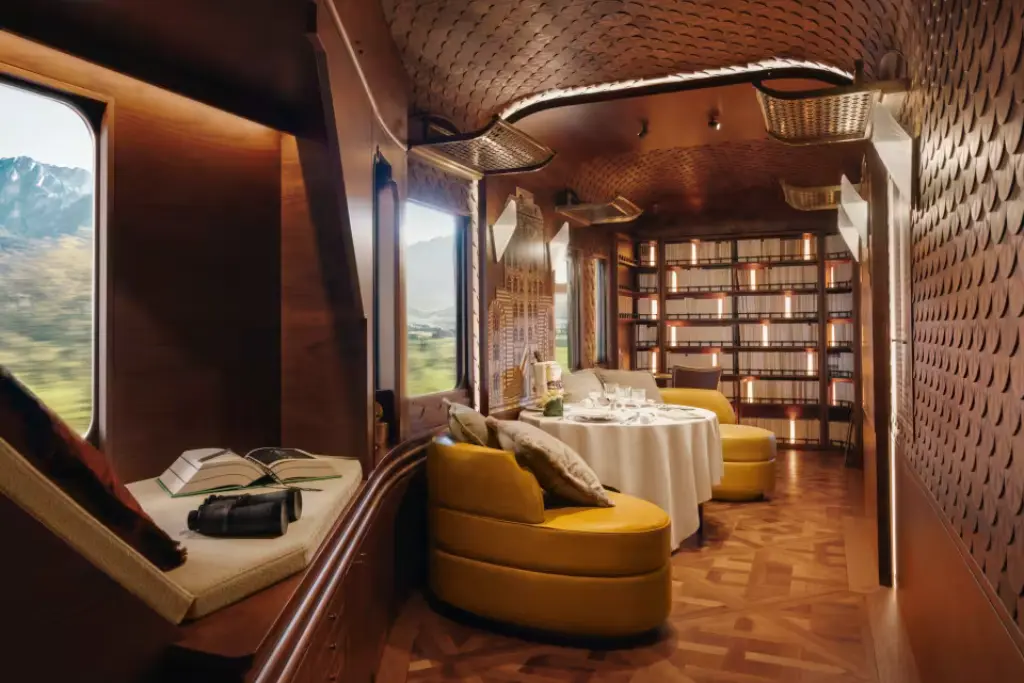 L'Observatoire suite on the Orient Express