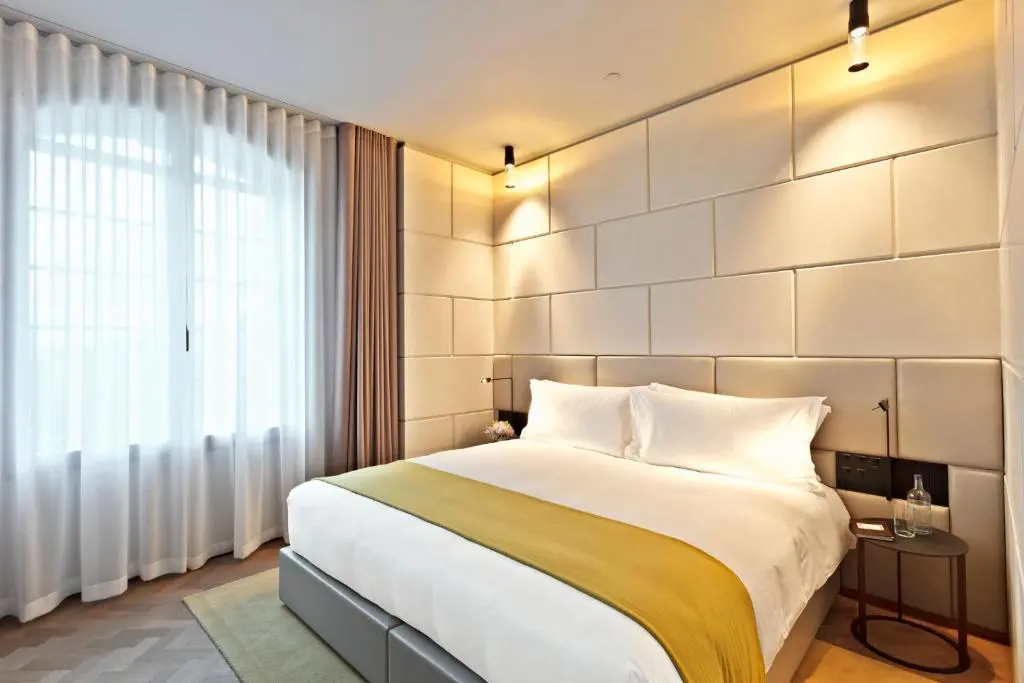 Bedroom Grand Regent Suite Hotel Cafe Royal Piccadilly circus London