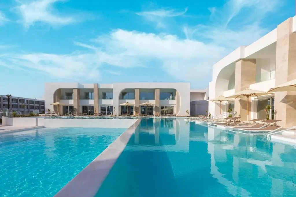 White Hills Resort Sharm El Sheikh Deluxe swim up room