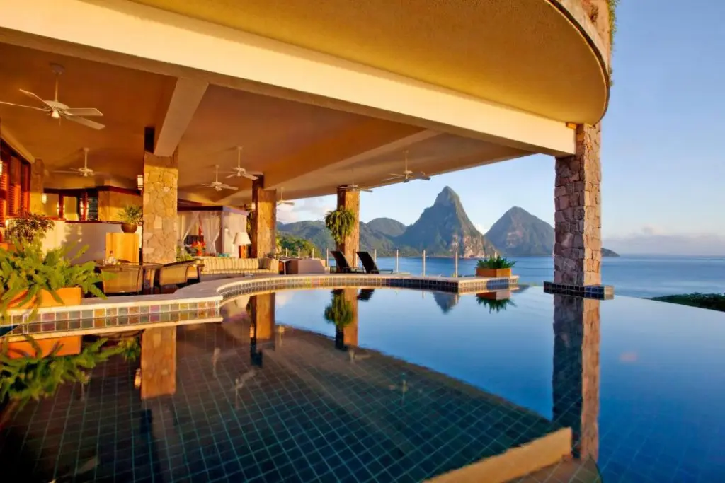 galaxy sanctuary infinity pool jade mountain soufriere st lucia