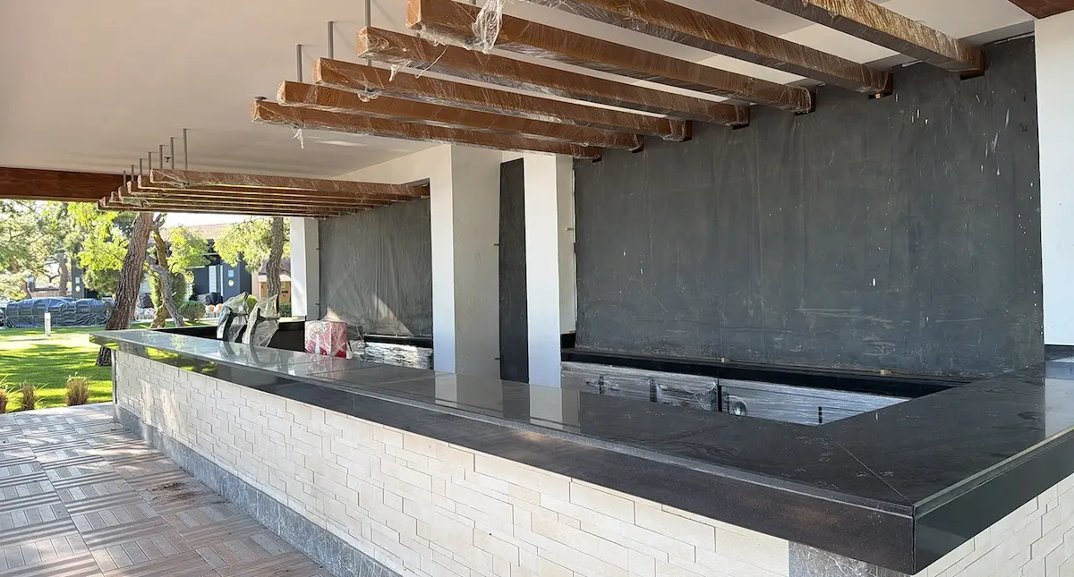 Akka Antedon Pool Bar Before Winter