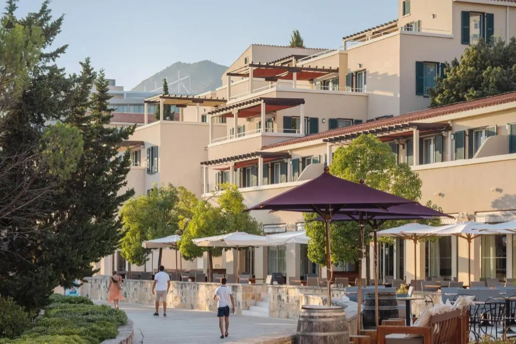 Sun Gardens Dubrovnik exterior
