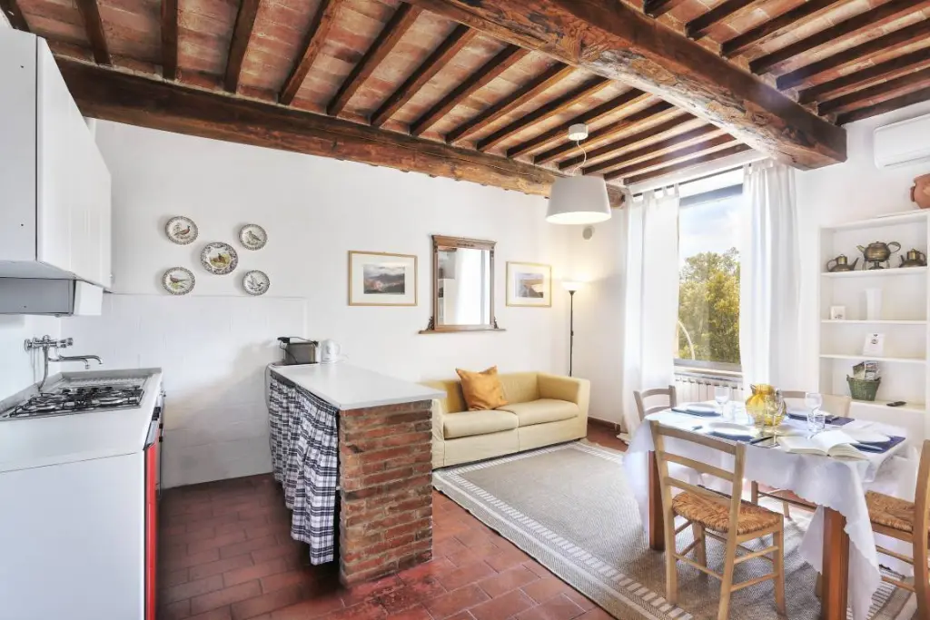 Agriturismo Villa & Fattoria di Radi tuscany apartment