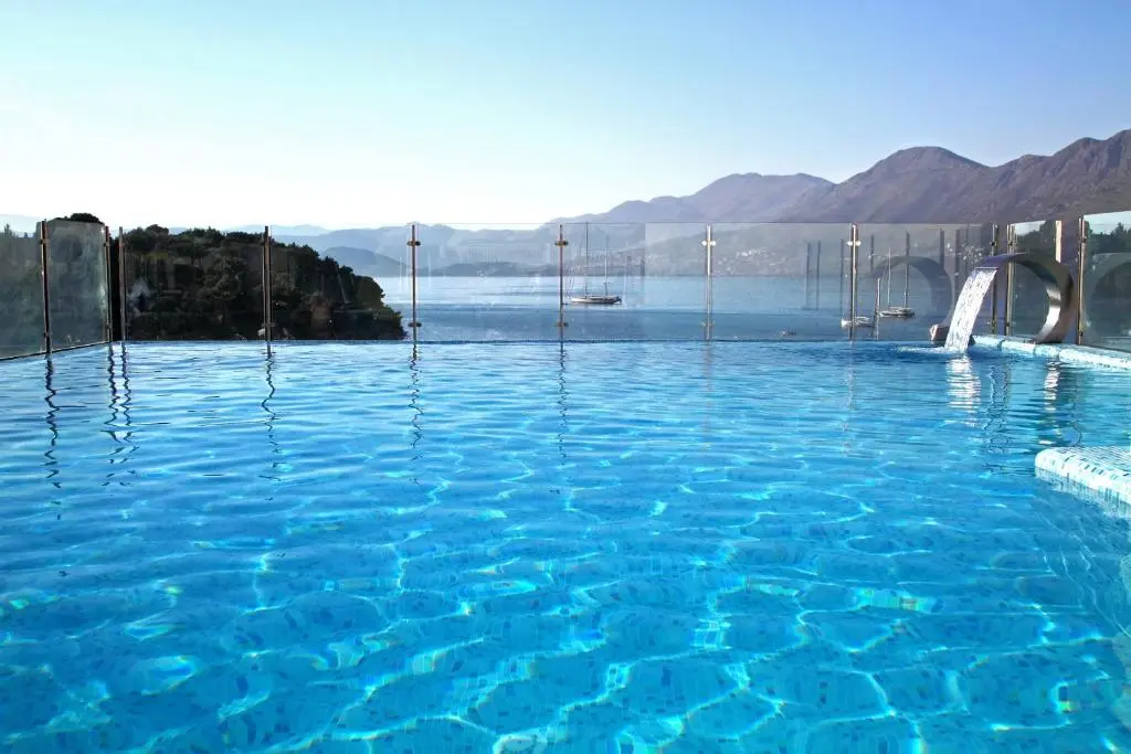 Hotel Cavtat Dubrovnik swimming pool