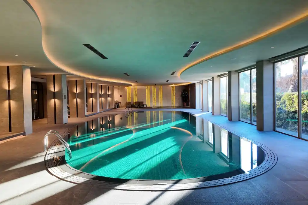 Spa pool at AKKA Antedon Antalya hotel 5 star winter sun