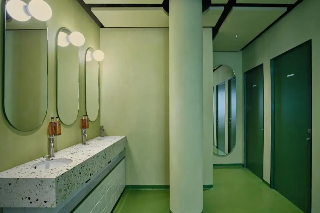 Cityhub Reykjavik Iceland bathroom