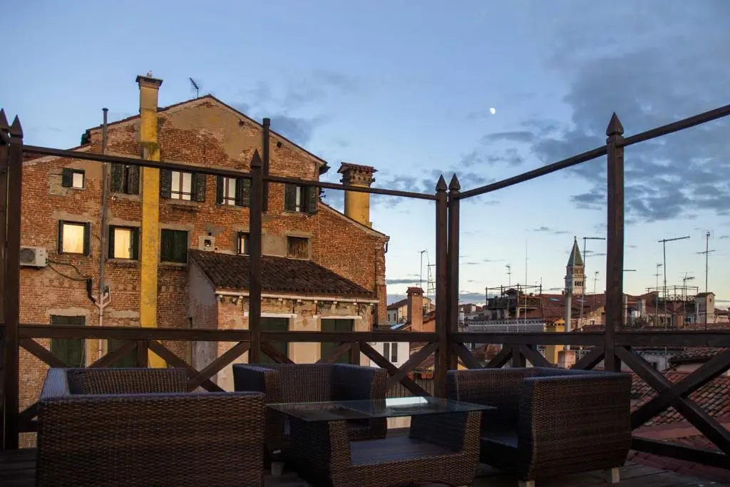 Palazzina Fortuny venice terrace