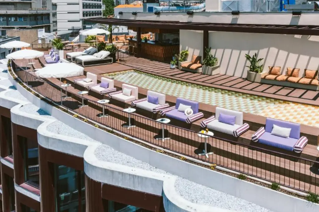 The Social Hub Porto rooftop