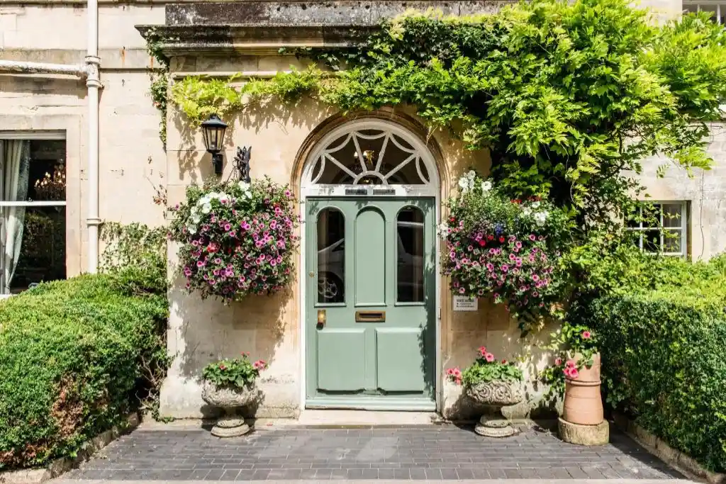 Stratton House hotel and spa entrance