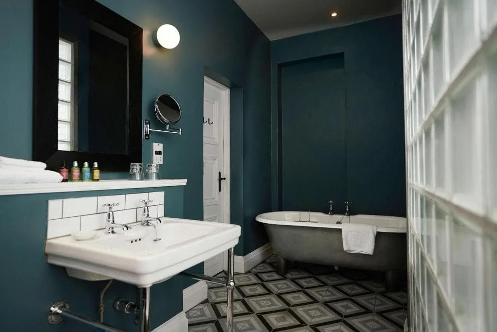 Hotel du Vin Birmingham deluxe double with rolltop bath