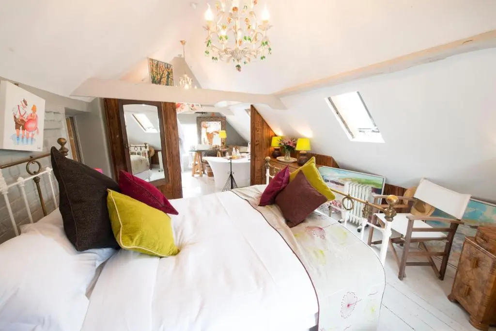 Fuggle room at Five Bells Inn Brabourne Kent