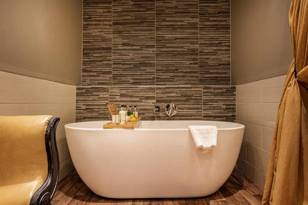 The Castle Hotel Conwy Wales rolltop bath Deluxe Suite