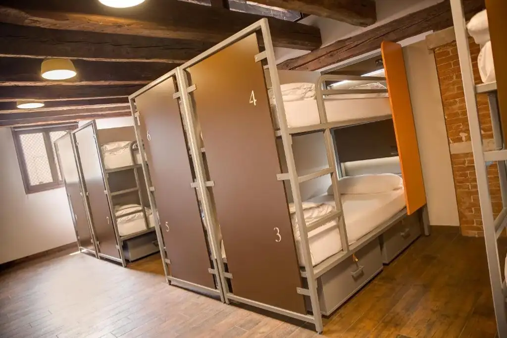 Generator Hostel Venice Giudeca Island dorm