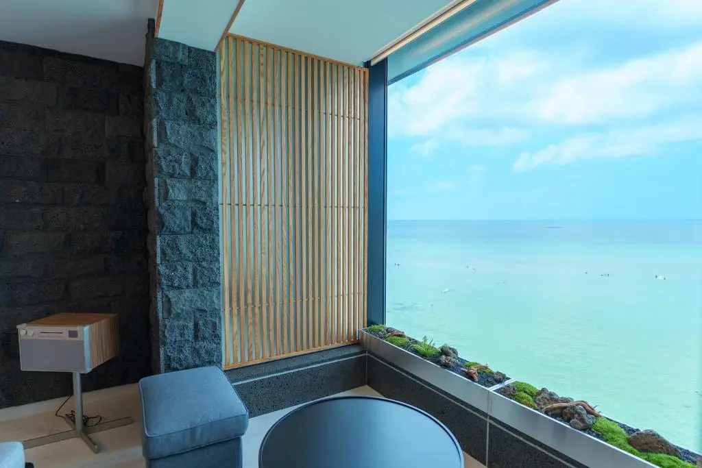 Ocean Grand Hotel Jeju spa suite
