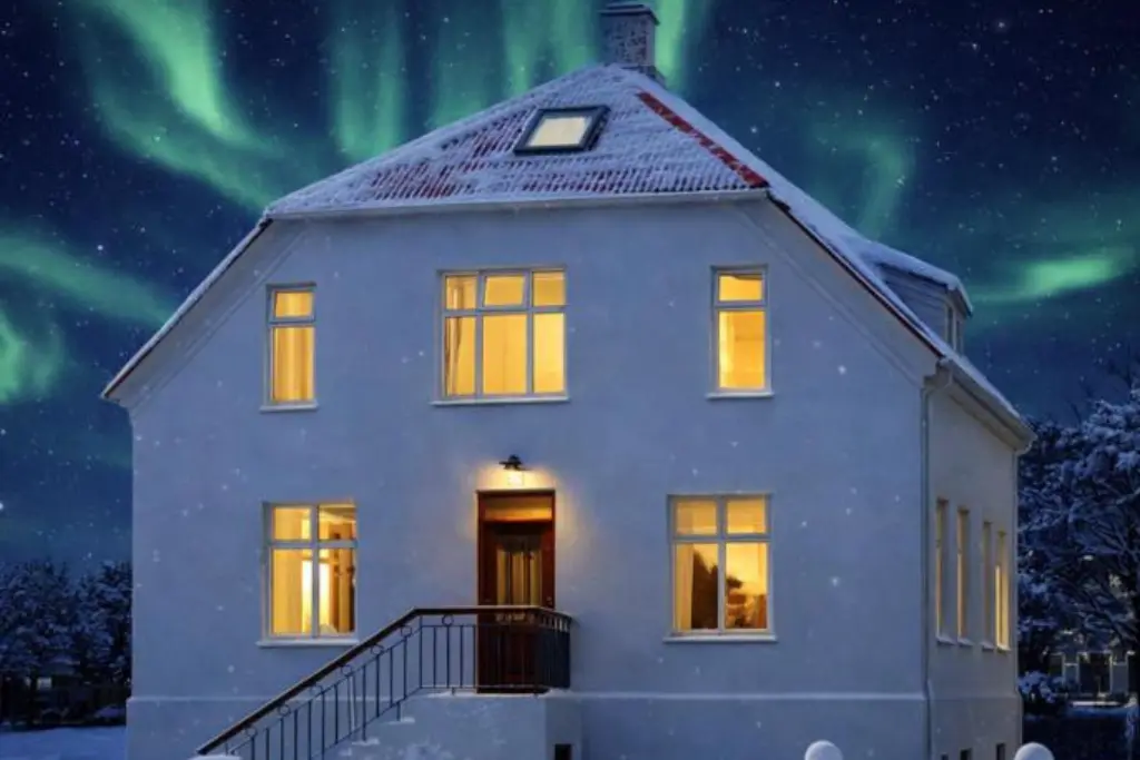Refurinn Reykjavik Guesthouse exterior
