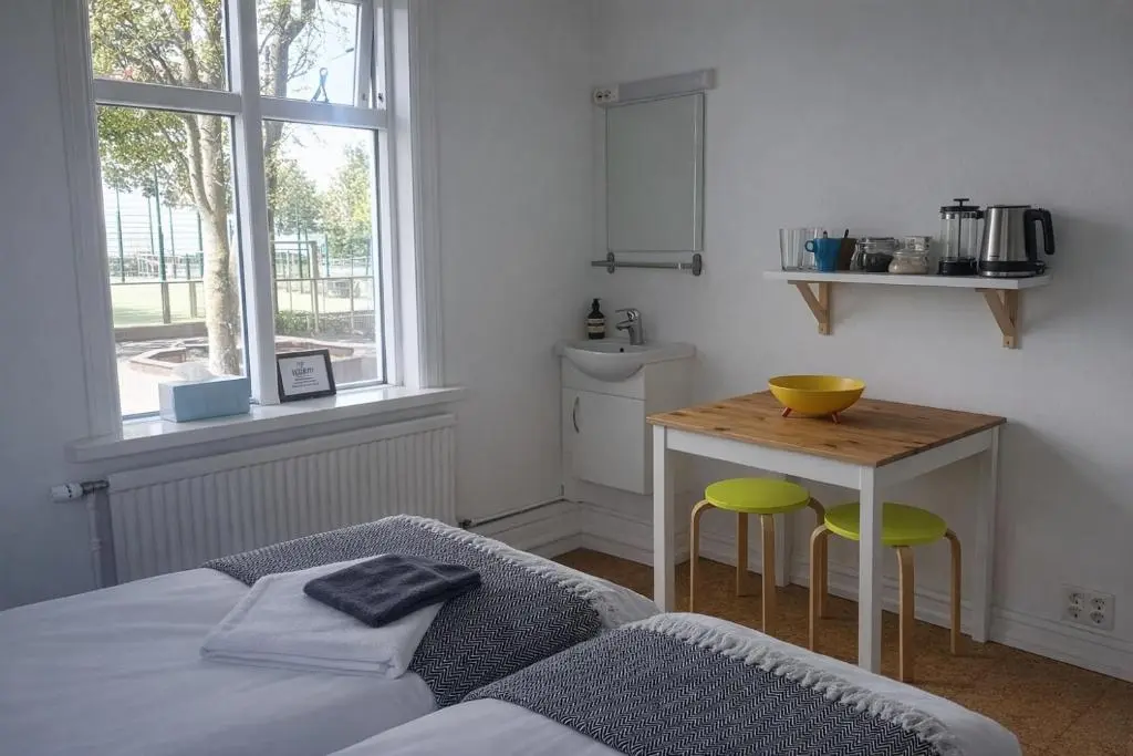 Refurinn Reykjavik Guesthouse room