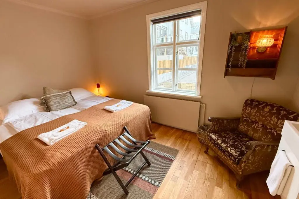 Grettir Guesthouse Downtown Charm Reykjavik Iceland bedroom