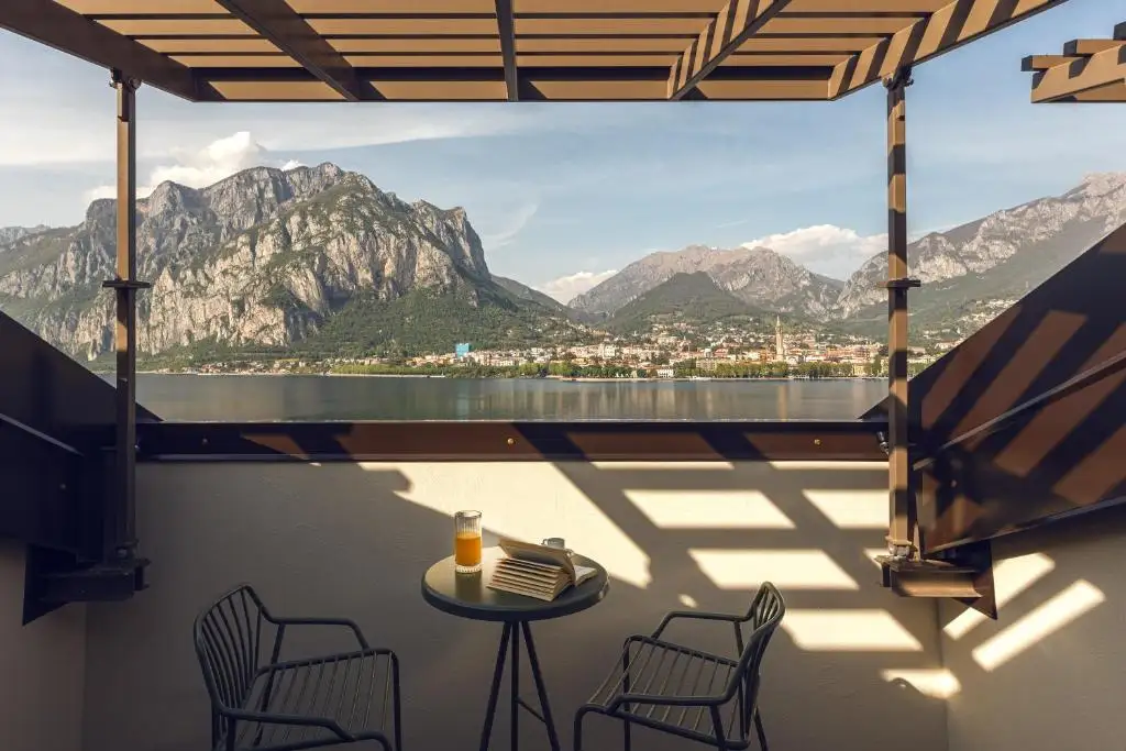 Hotel Promessi Sposi Malgrate Como view from balcony