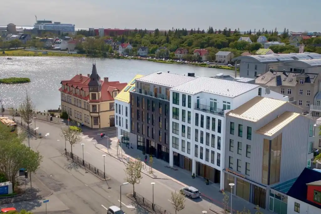 Hotel Reykjavik Saga Iceland exterior
