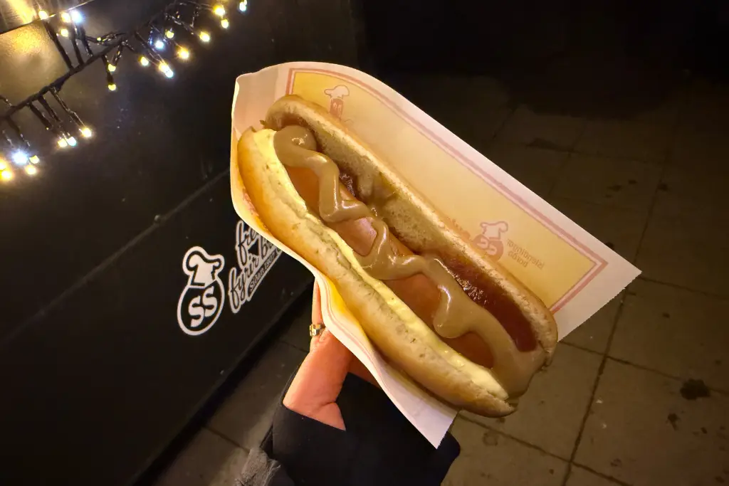 Víkinga Pylsur hotdog Reykjavik Iceland