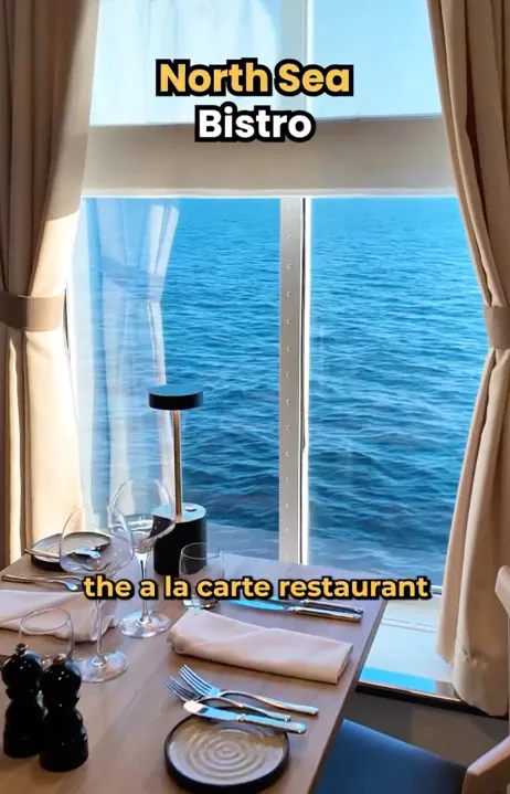 DFDS-Ferry-Bistro.webp