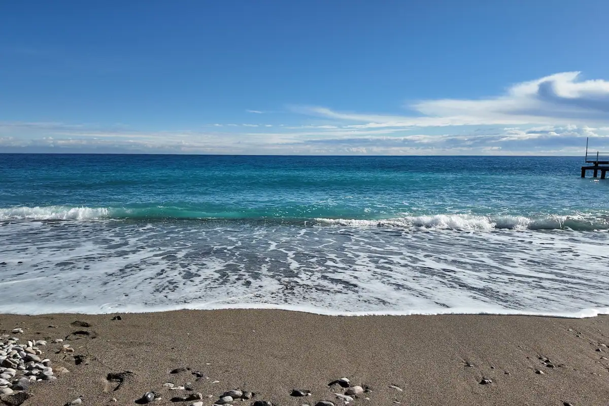 Akka Antedon - Beach