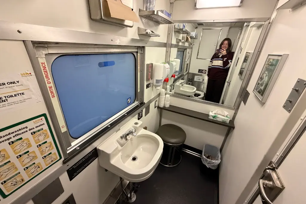 Toilet in Sleeper Plus (berth)