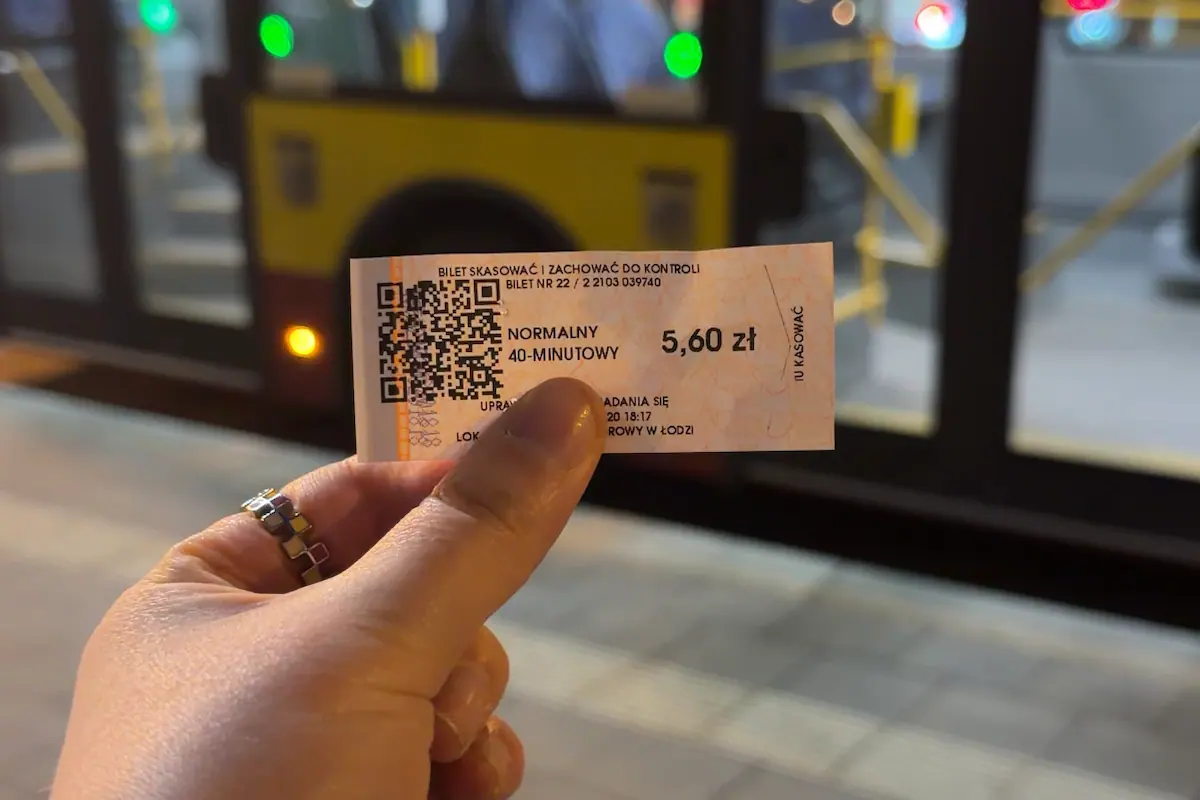 Bus Ticket to the airport in Lodz