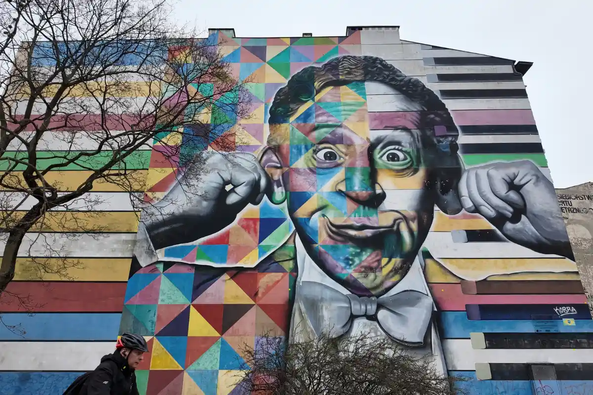 Street art tour in Lodz Poland