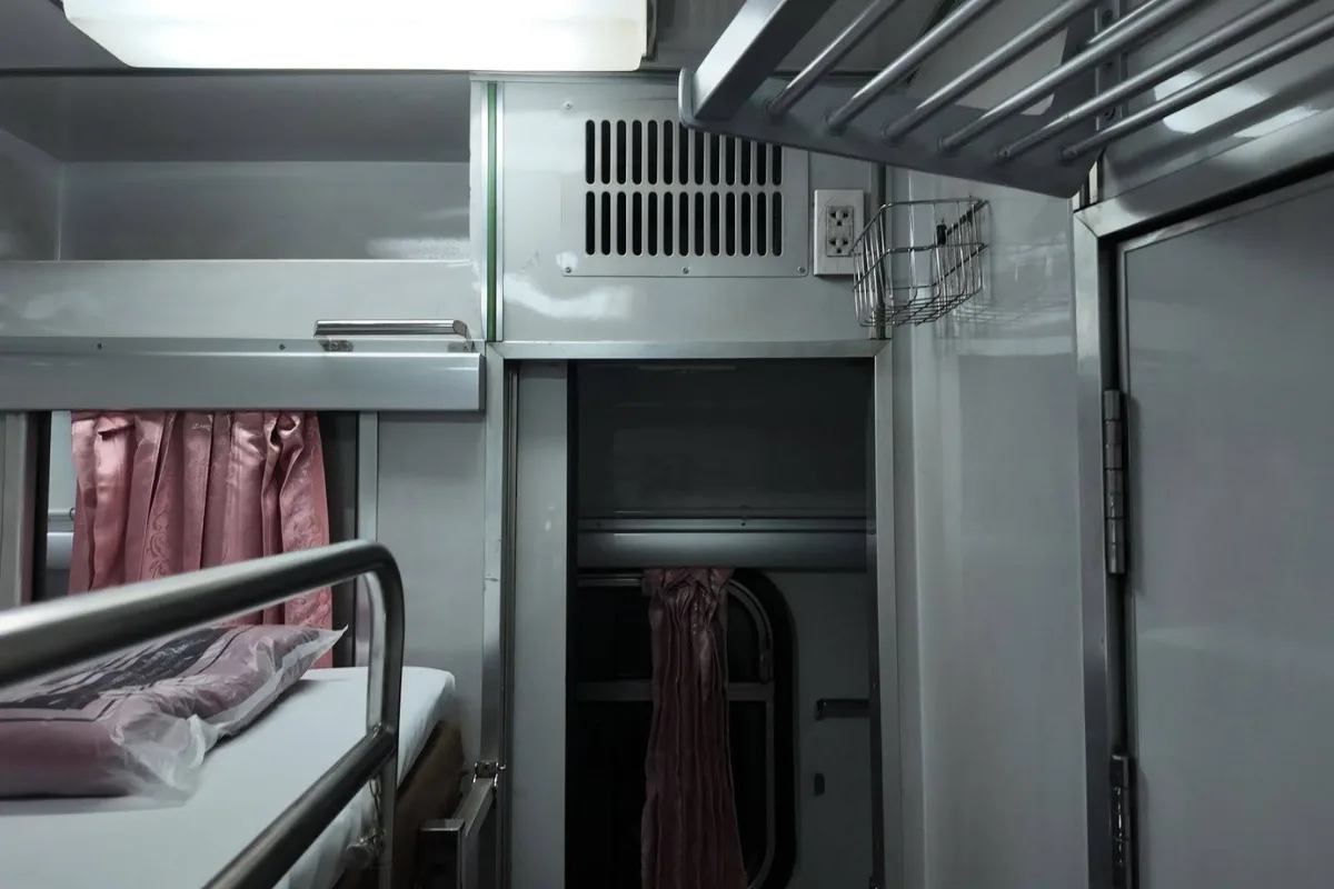 The top bunk in first class on the Bangkok to Surat Thani sleeper train