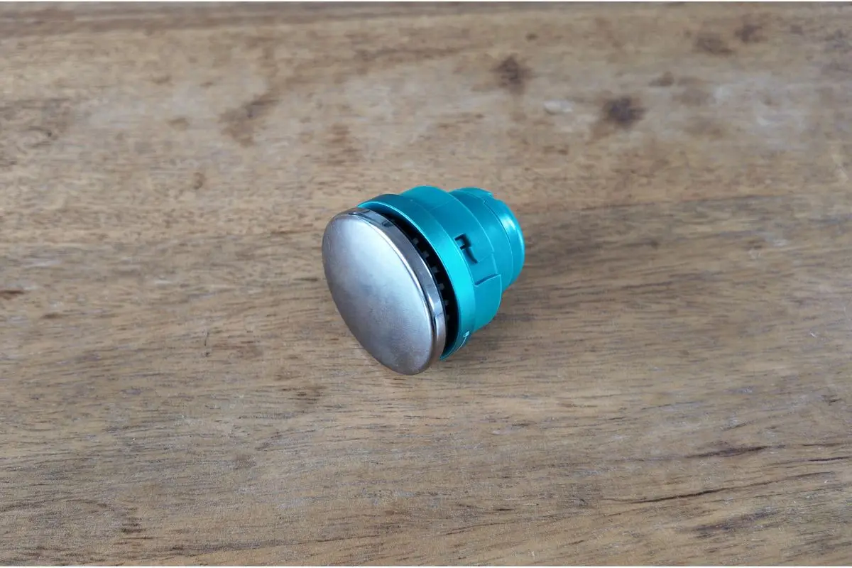 Shark ChillPill cooling plate attachment