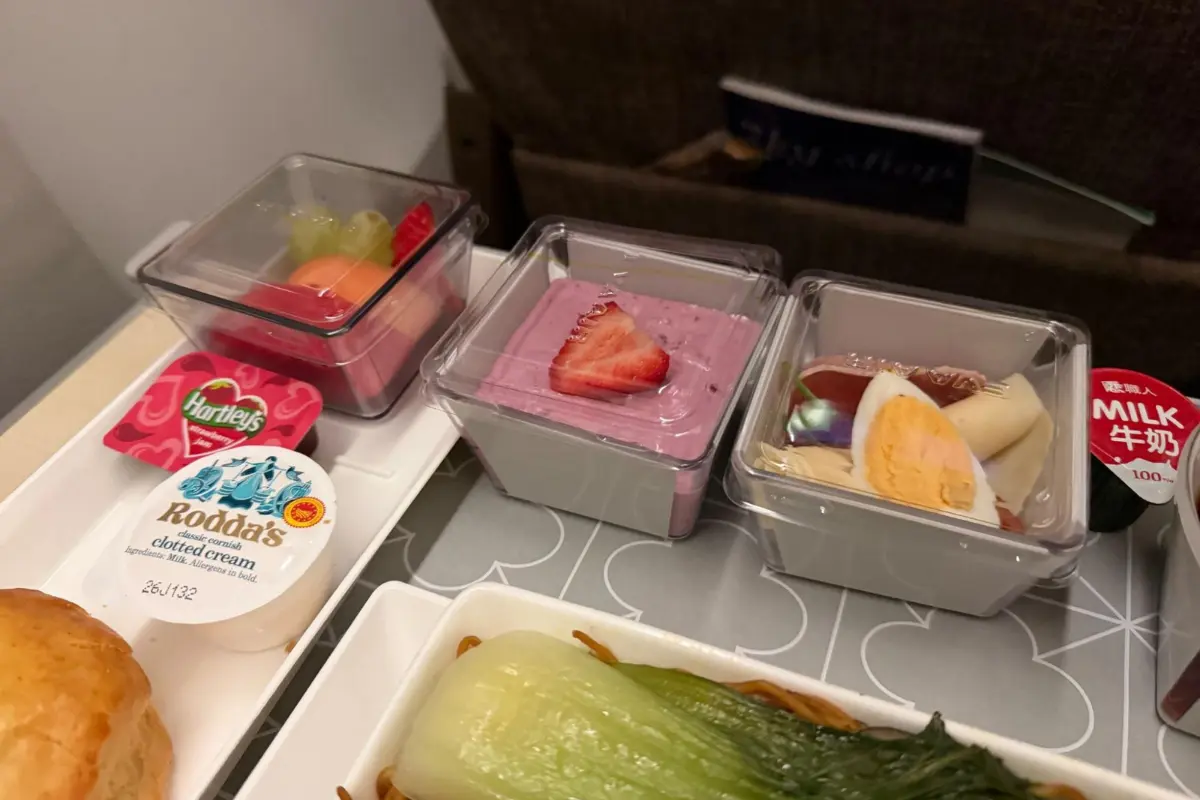 breakfast premium economy