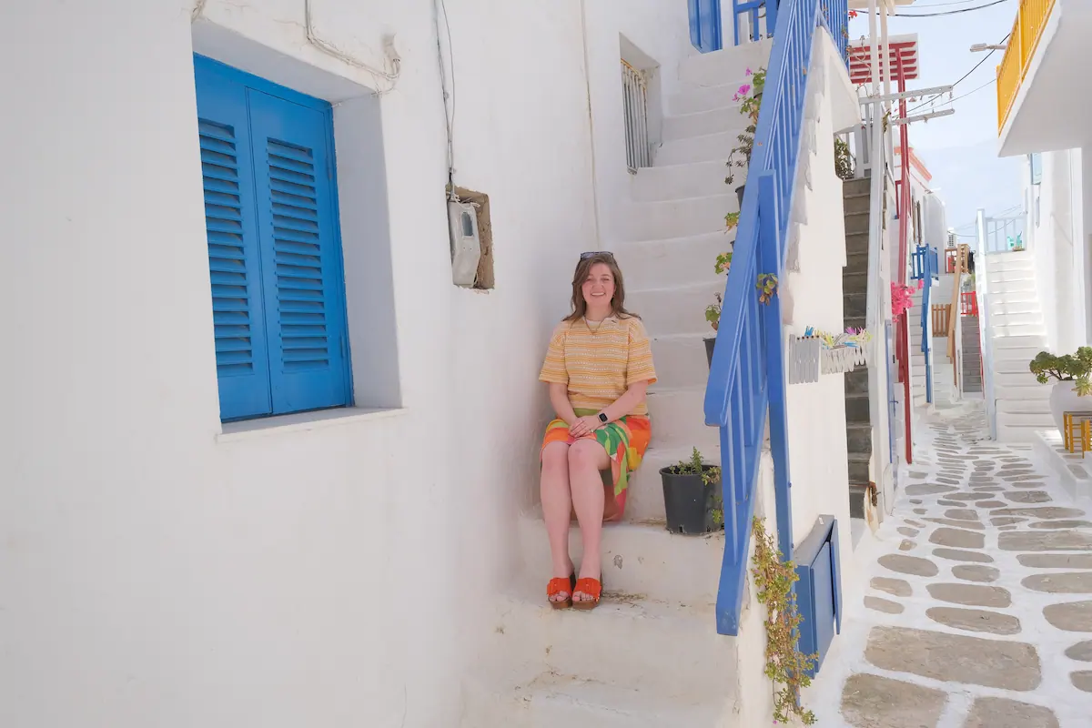 Chelsea in Mykonos Steps